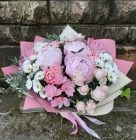 Букет цветов с пионами «Барби»