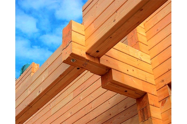 Возведение ограждающих стен и перегородок из деревянных конструкций