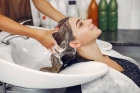 Мытье волос женское 