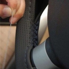 Оплетка на руль (М) черная экокожа перфорация со шнуровкой "Garde" 