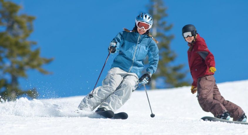 Готовь сани летом! Скидка 50% на ремонт и обслуживание лыж и сноубордов в магазине «Высота».