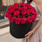 Букет красных роз в коробке №4