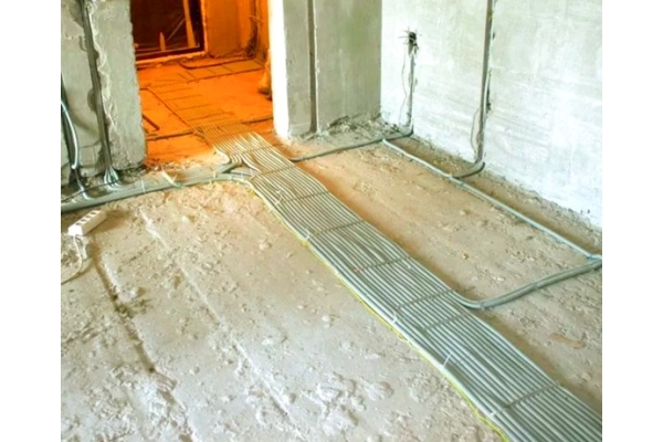 Прокладка короба по гипсовому/цементному/бетонному основанию сеч. 150 - 200 мм2 