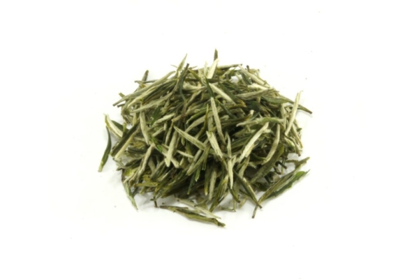 Китайский белый чай «Иглы солнечных лучей (Хуан Хуа Чжень)»