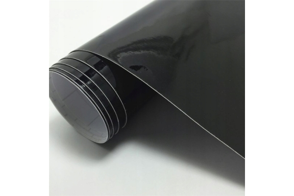 Пленка Черная глянцевая с каналами 120микрон (с защитным слоем) (ширина 1,5м)
