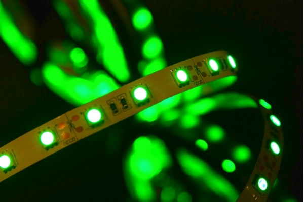 Лента светодиодная стандартная SMD 5050 30 LED/м, 7,2 Вт/м, 12В, IP20, Цвет: зеленый