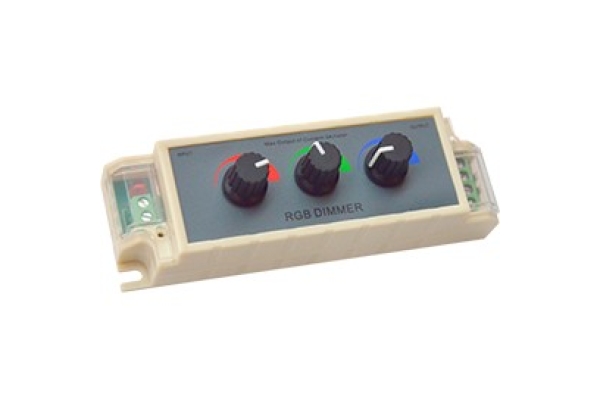 Контроллер 12V 108W 9A Диммер RGB c ручками для управления