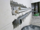 Монтаж труб внутренней канализации в штробе (бетон)