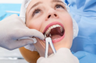 Удаление разрушенных зубов